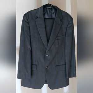 Mens Hagar Suit